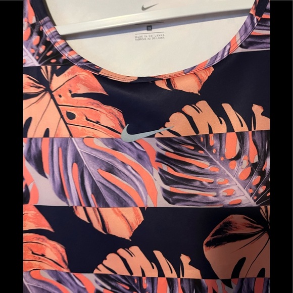 NIKE Fast Running Tank NEW - Picture 4 of 9
